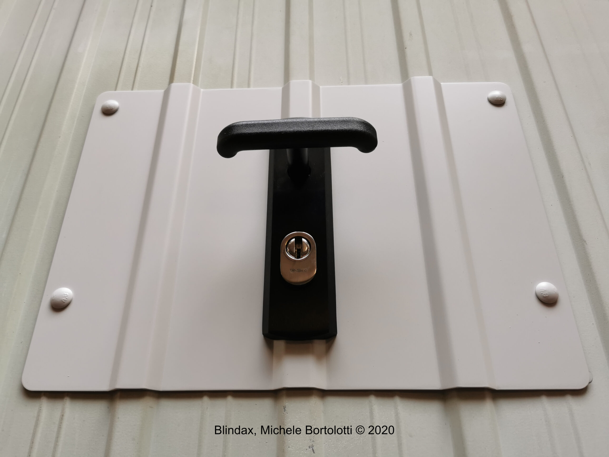 Kit sicurezza per basculanti garage - Blindax serrature a prova di ladro